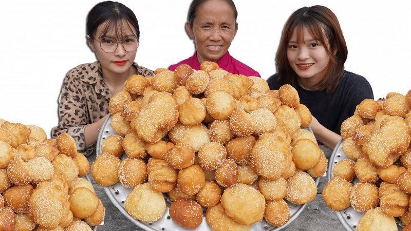 Bà Tân Vlog khi đối mặt với sự cố và phản hồi tiêu cực