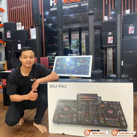 Bàn DJ Pioneer XDJ-RX3 hiện đại