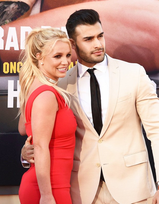 Britney Spears và Sam Asghari, hình ảnh hạnh phúc trước khi ly hôn