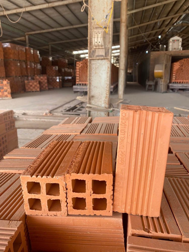 Các loại gạch xây nhà và giá cả