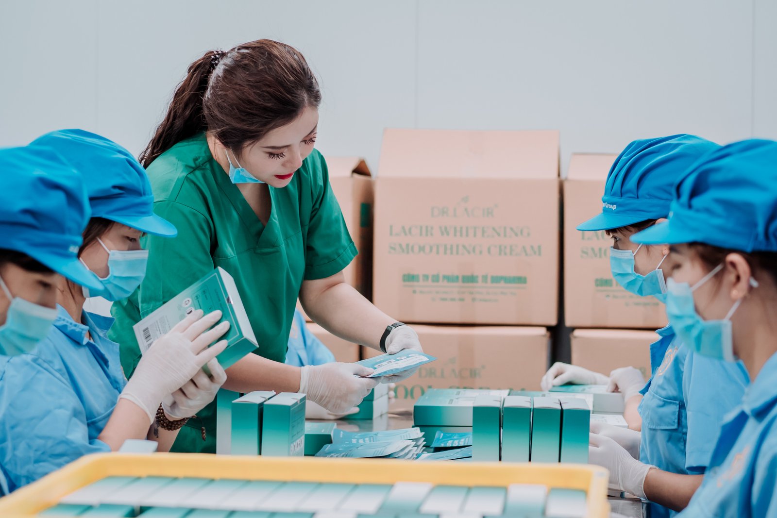 CEO Đỗ Kim Yến Dr.Lacir xây dựng cộng đồng nữ doanh nhân