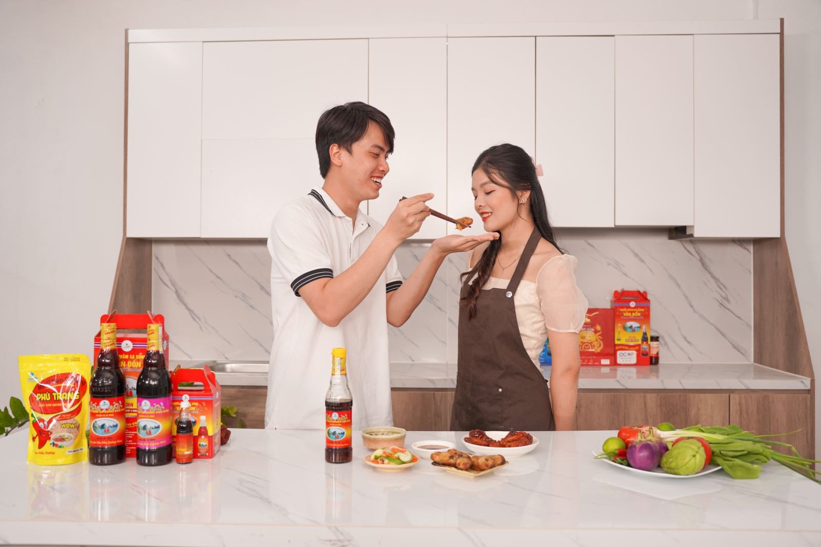 Chai Nước mắm sá sùng Vân Đồn Vanbest chất lượng cao