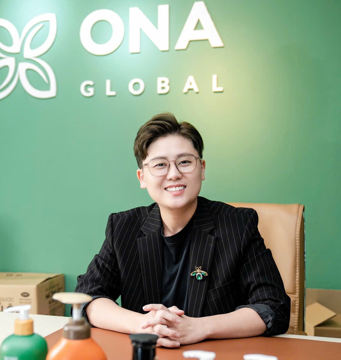 Chân dung Co-founder Kat Nguyễn (Ngọc Bích) - Thương hiệu Cỏ Cây Hoa Lá chia sẻ về tầm nhìn phát triển bền vững