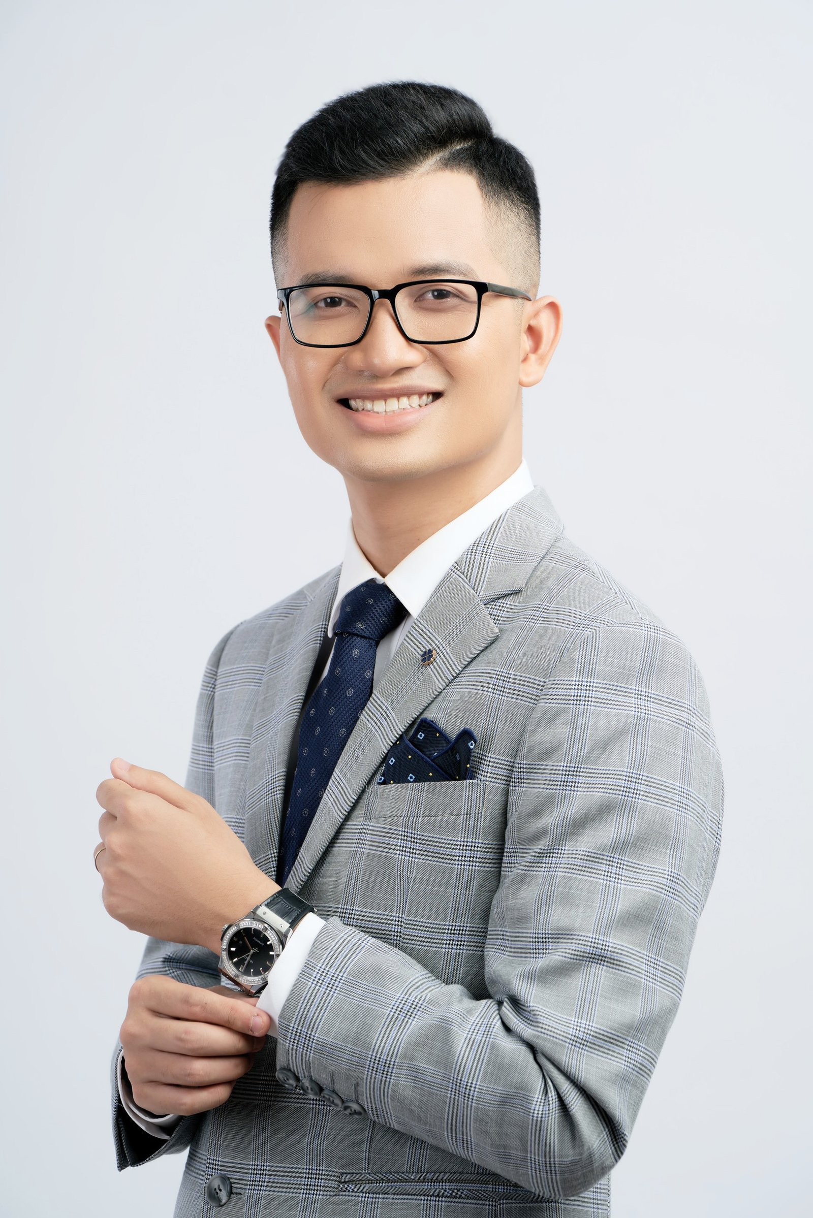 Chân dung Doanh nhân Đới Xuân Hùng, người sáng lập Healthy Vina