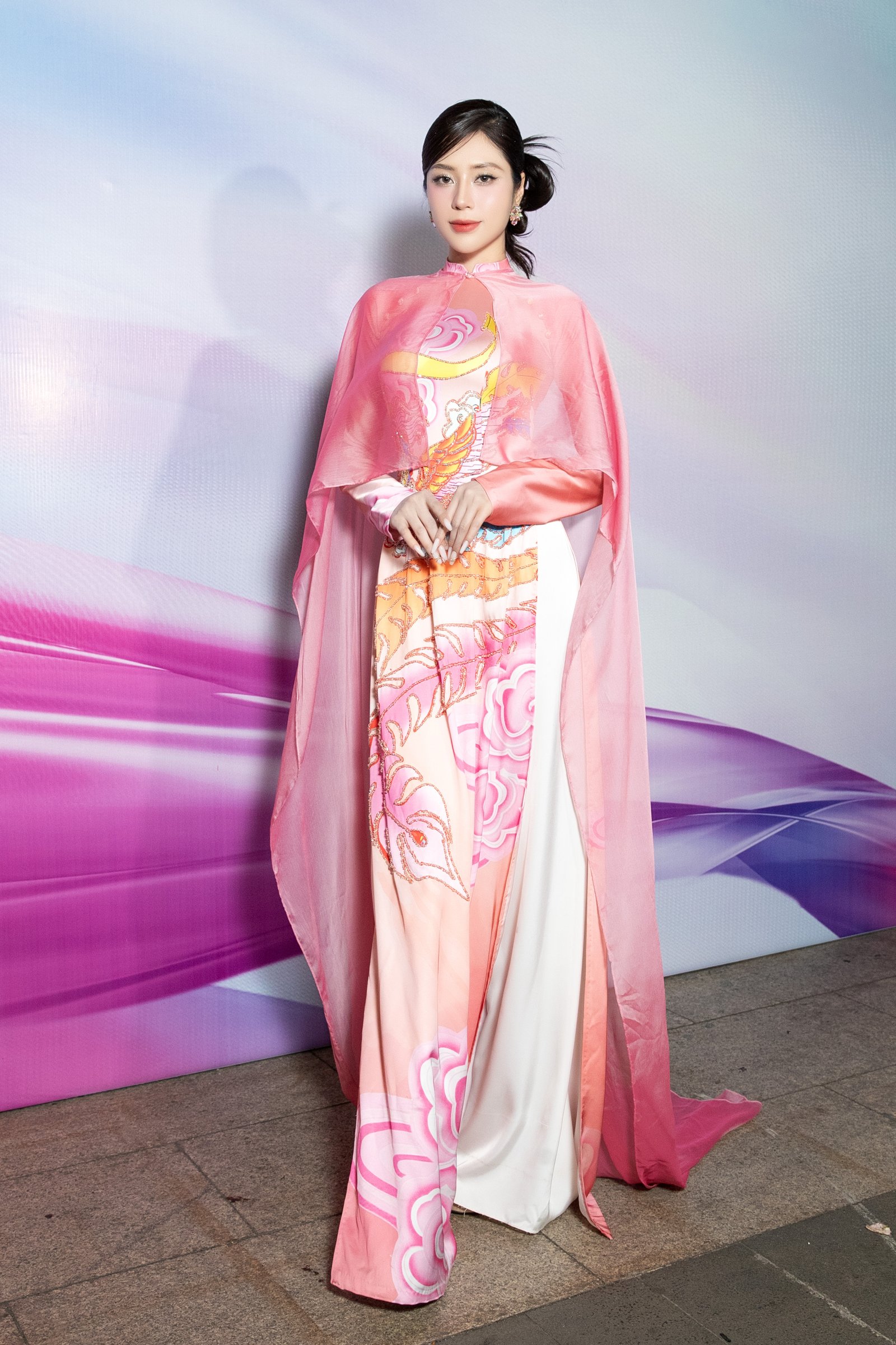 Chân dung Hoa hậu Tô Diệp Hà, người truyền cảm hứng qua hành trình vươn lên