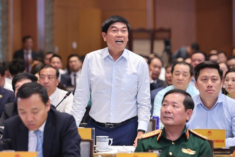 Chủ tịch Hòa Phát Trần Đình Long phát biểu về đường sắt cao tốc và sản xuất nội địa