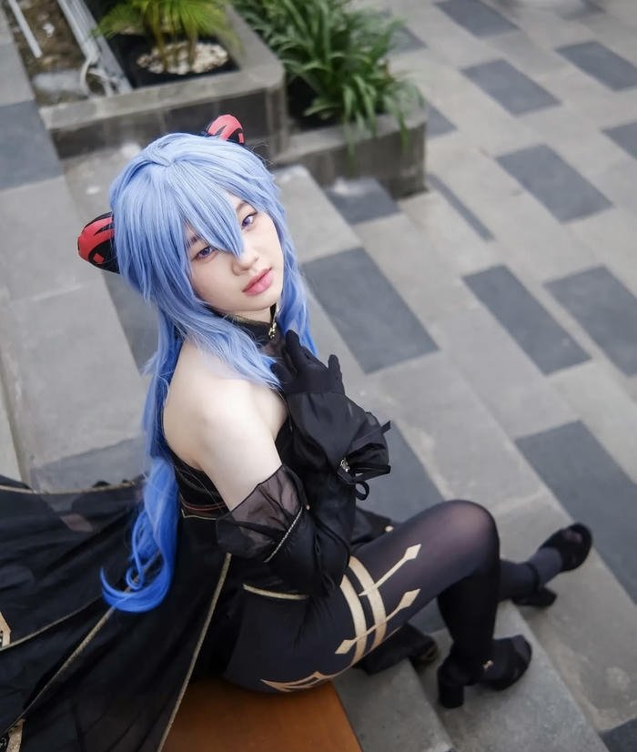 cosplay ganyu vẻ ngoài xinh xắn