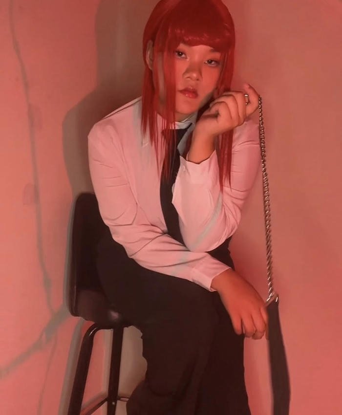 cosplay makima phong thái dịu dàng