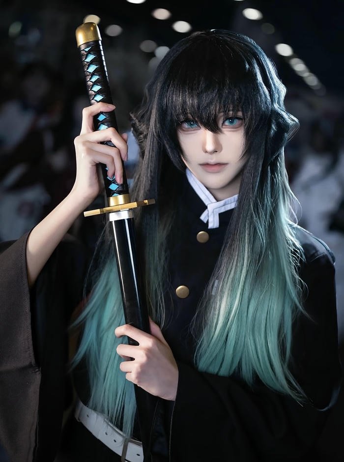 cosplay muichiro kiếm sĩ diệt quỷ