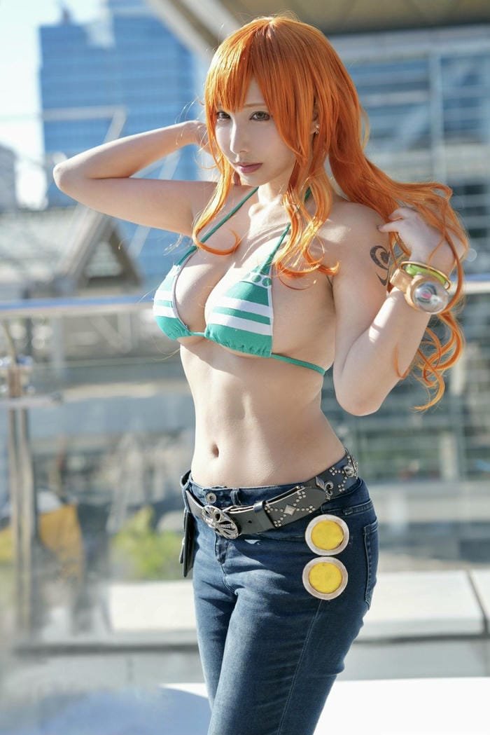 cosplay nami nổi bật phong cách hải tặc