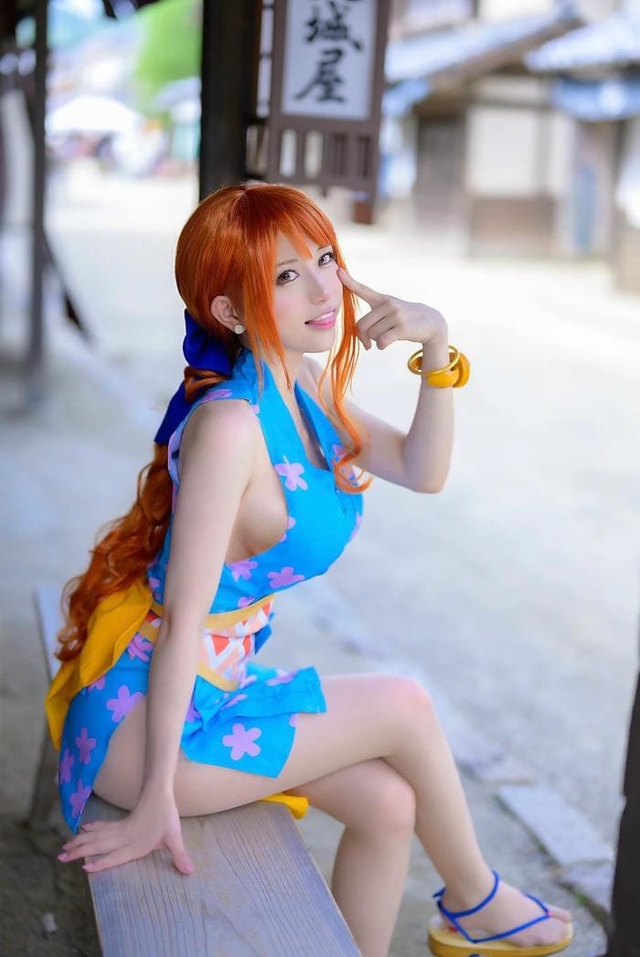 cosplay nami thể hiện thần thái rõ nét