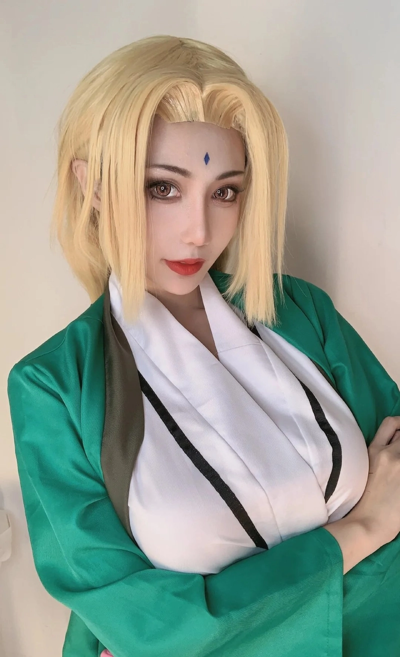 cosplay tsunade đẹp cuốn hút trong từng chi tiết