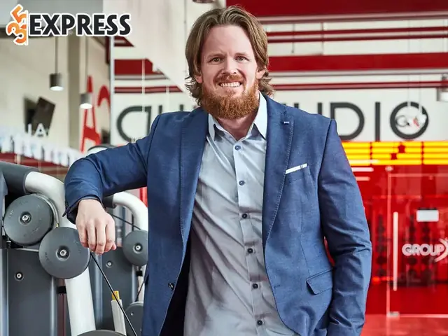 Dane Fort Là Ai? Tổng Quan Về CEO California Fitness & Yoga