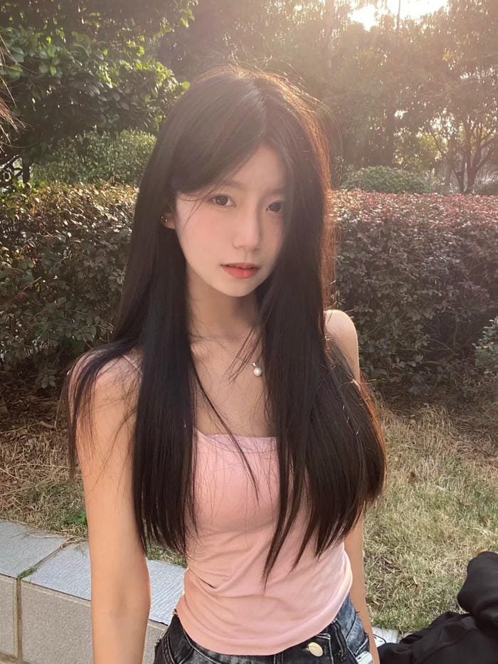 gái xinh 2k3 dễ thương phong cách