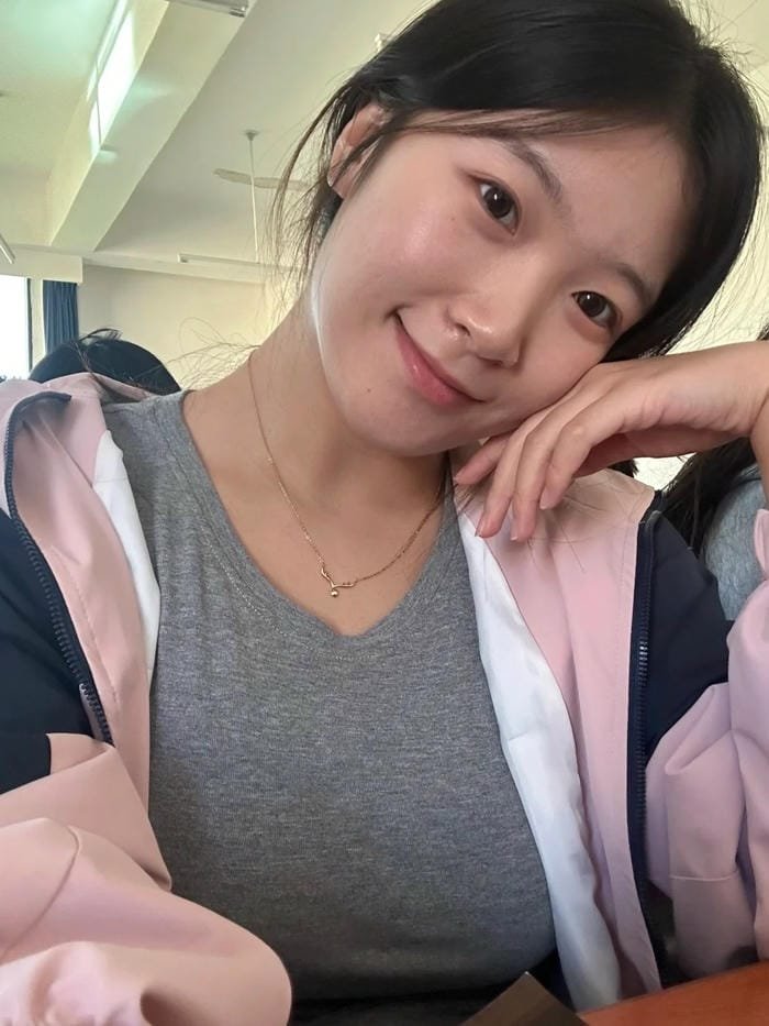 gái xinh 2k3 vẻ đẹp tự nhiên