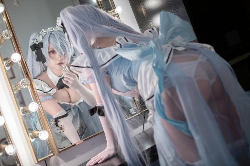 gái xinh cosplay biểu cảm sinh động