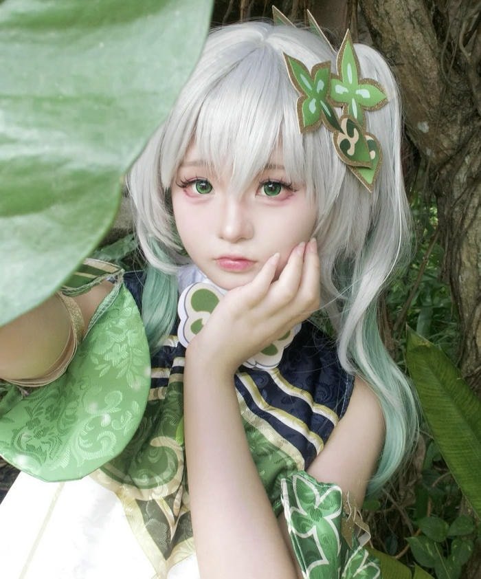 gái xinh cosplay nahida đáng yêu