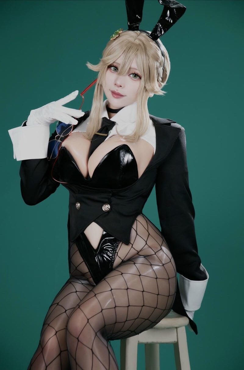 gái xinh cosplay tạo điểm nhấn thị giác