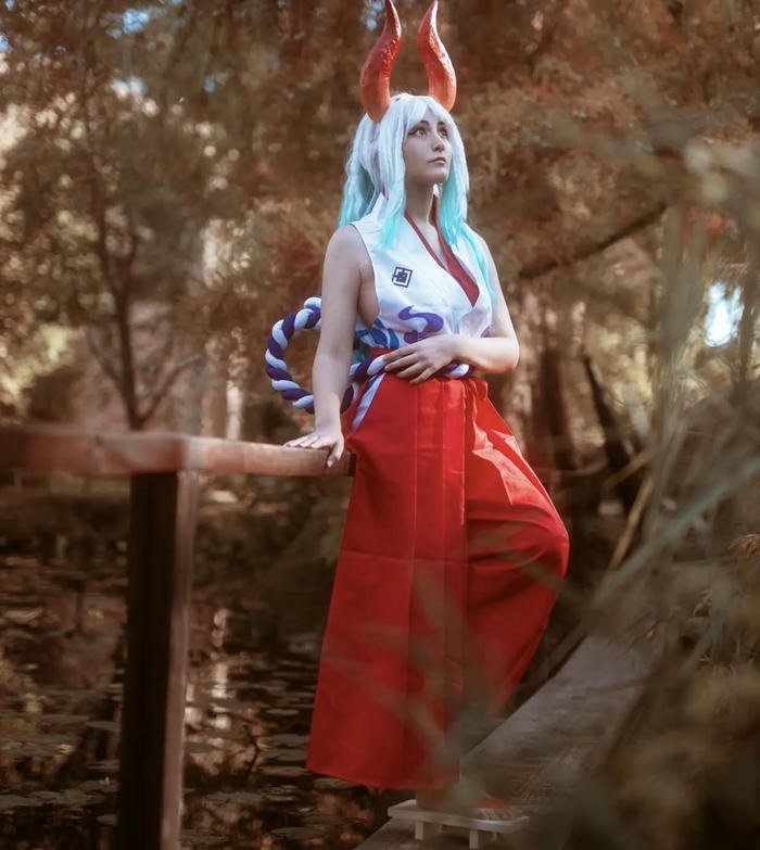 gái xinh yamato cosplay tóc dài