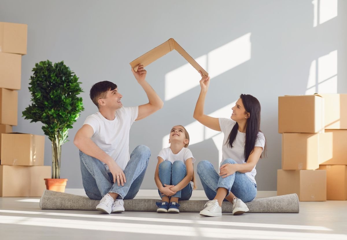 Gia chủ Kỷ Tỵ 1989 an tâm xây nhà vào năm 2026 không lo Hoang Ốc