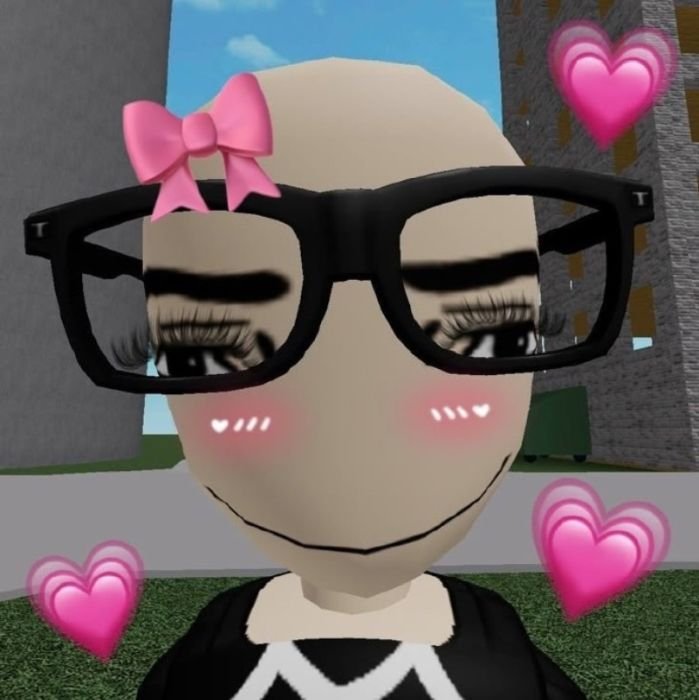 giao diện vui nhộn với avatar roblox