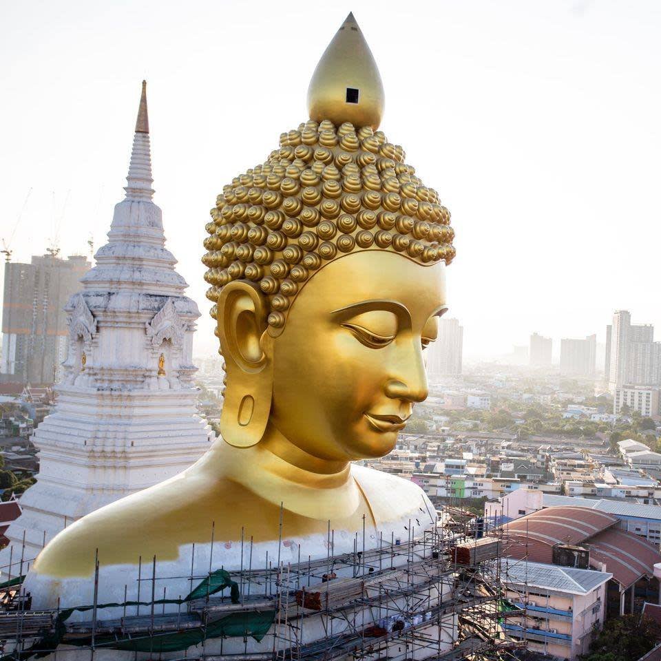 Gương mặt uy nghi của Tượng Phật khổng lồ Dhammakaya Dhepmongkol