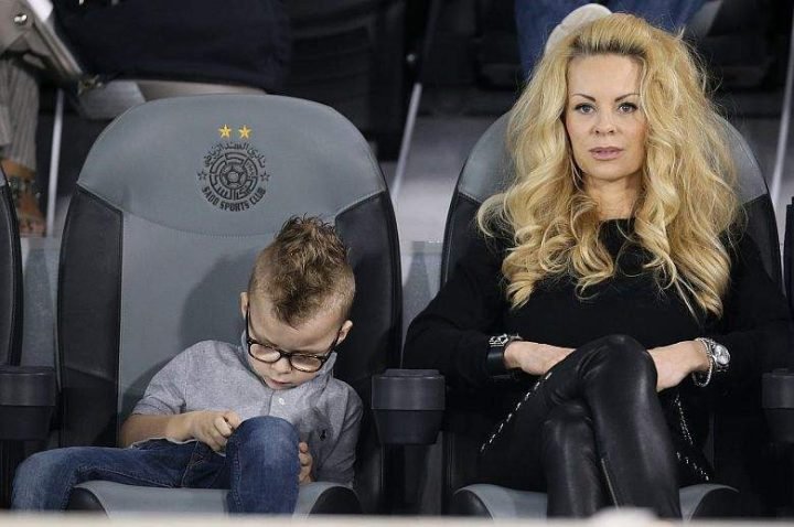 Helena Seger, bạn đời của Zlatan Ibrahimovic, một nữ doanh nhân và người mẫu thành đạt