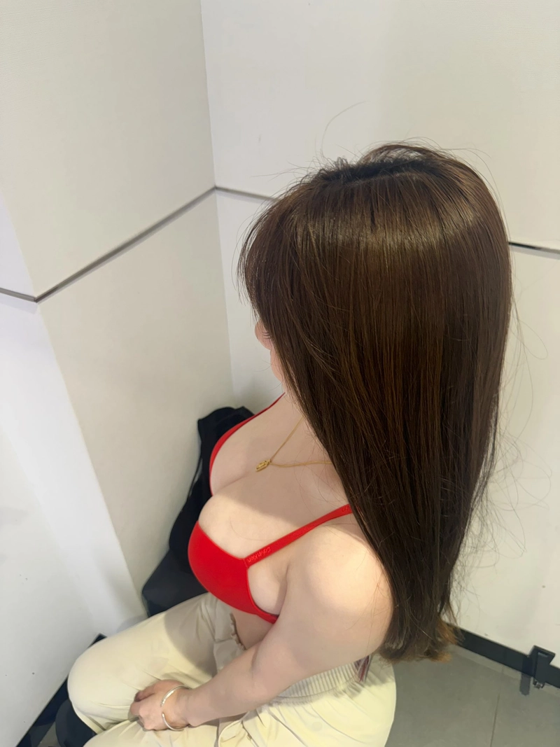 hình 77_sunnyyy bikini góc nhìn cực đã