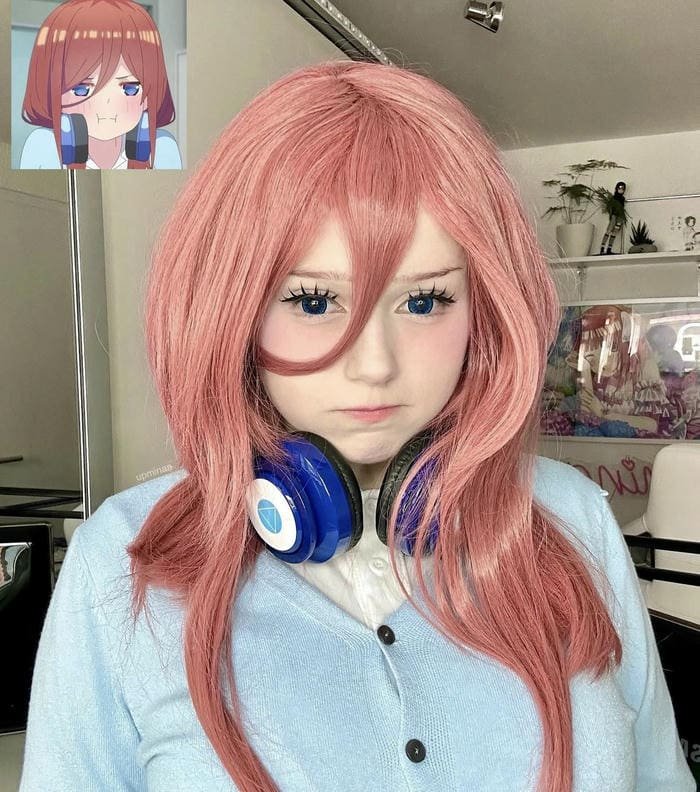 hình ảnh Miku Nakano cosplay xinh xắn