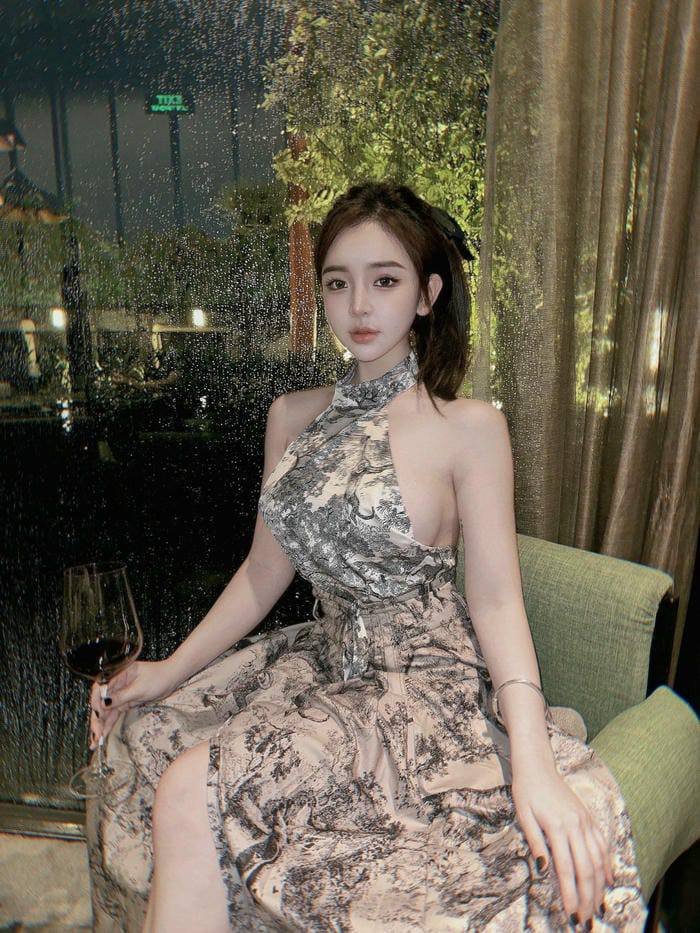 hình ảnh Trần Huyền Châu tạo hình gọn