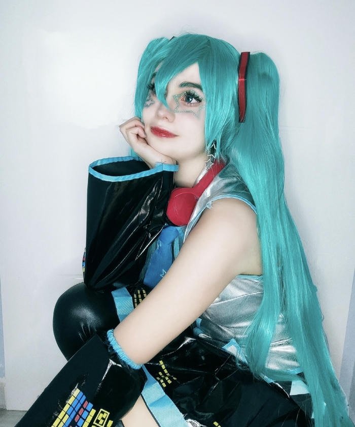 hình ảnh coslay miku chi tiết quen thuộc