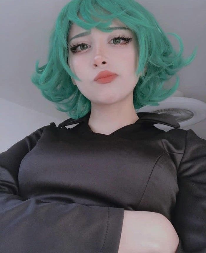 hình ảnh coslay tatsumaki tay dài ôm