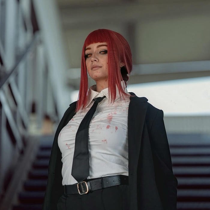 hình ảnh cosplay makima tóc buông