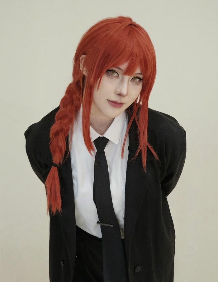 hình ảnh cosplay makima tóc mượt