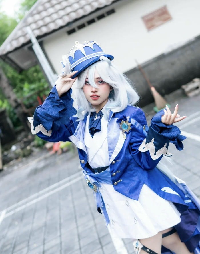 hình ảnh furina cosplay váy đẹp