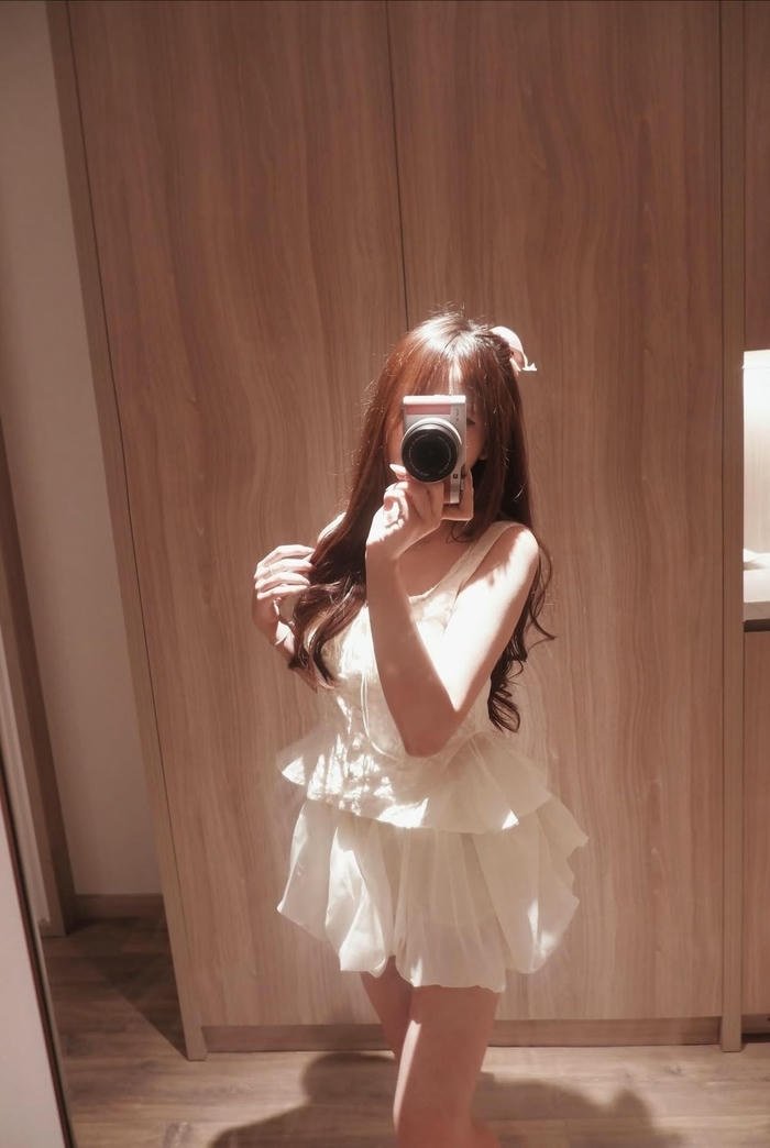 hình ảnh girl phố tóc buông