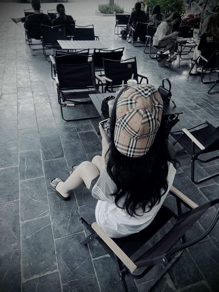 hình ảnh girl phố xuất hiện thường ngày