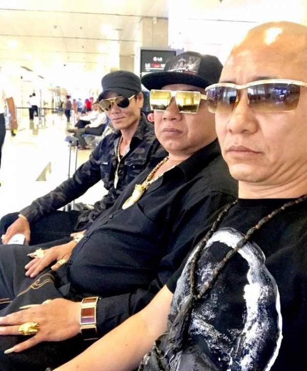 Hình ảnh minh họa về Hiệp Đen Sài Gòn, một nhân vật giang hồ được nhiều người tìm kiếm trên mạng xã hội.