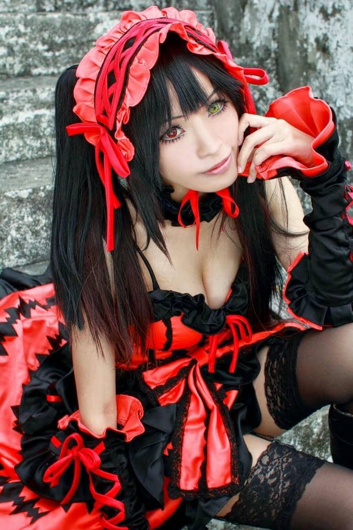 hình cosplay Kurumi tạo dáng chuyên nghiệp