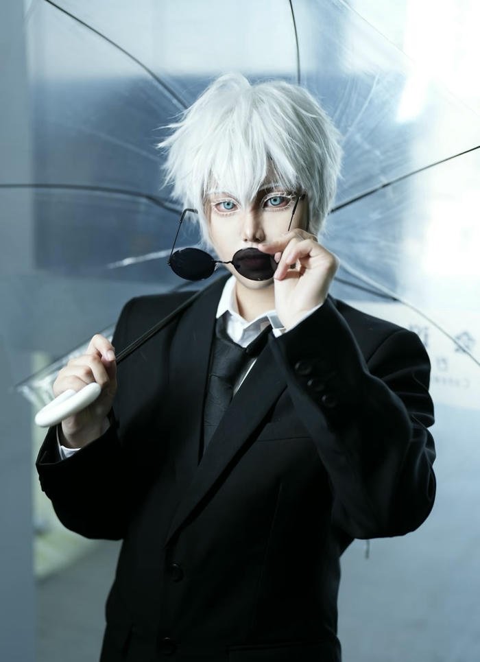 hình cosplay gojo vẻ ngoài thu hút