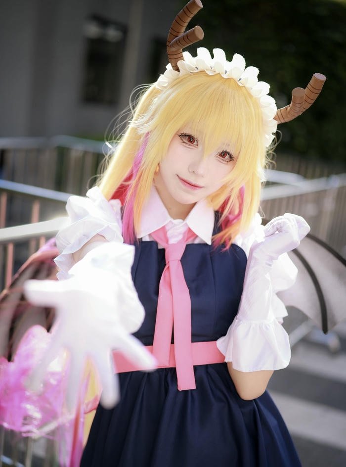 hình cosplay hầu gái nét đáng yêu