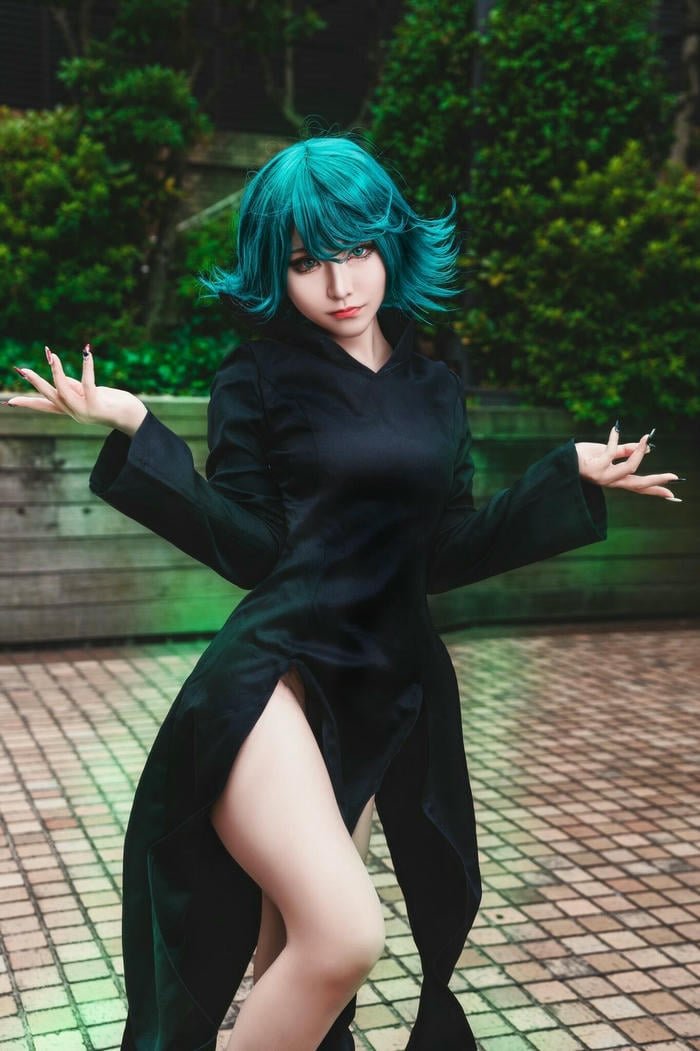 hình cosplay tatsumaki mái tóc dựng nhẹ
