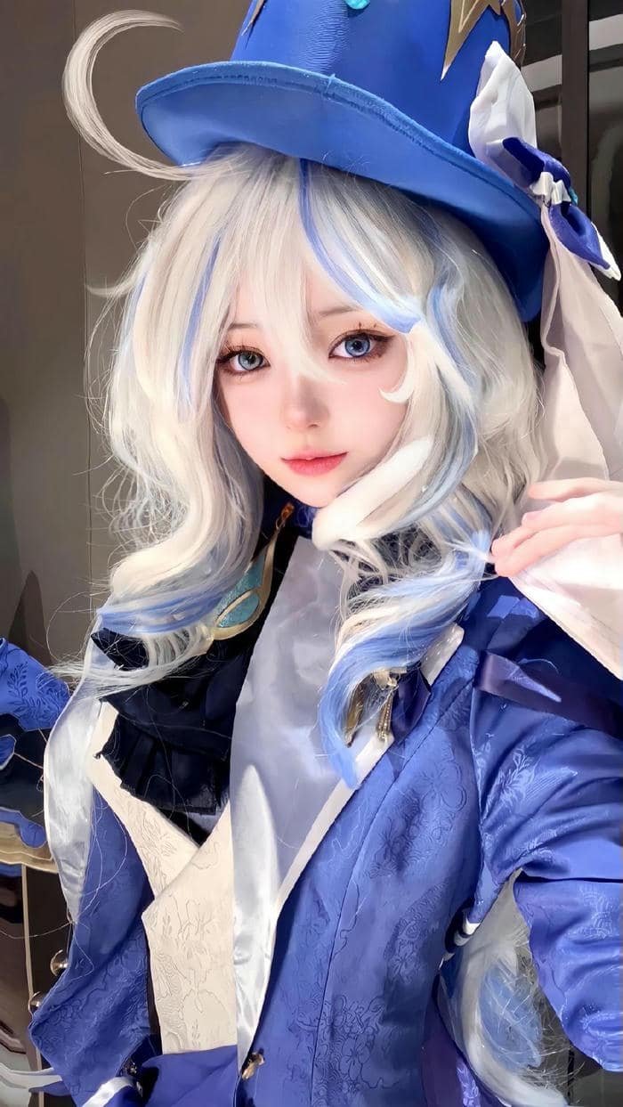 hình furina cosplay trang phục đẹp