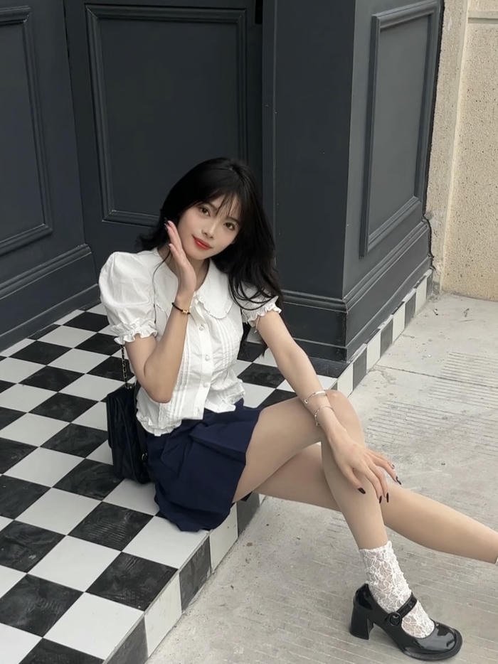 hình gái xinh Trung Quốc váy ngắn cute