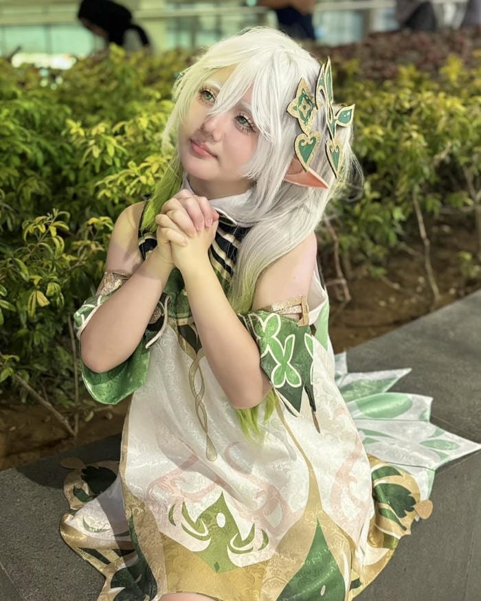 hình nahida cosplay phong cách anime