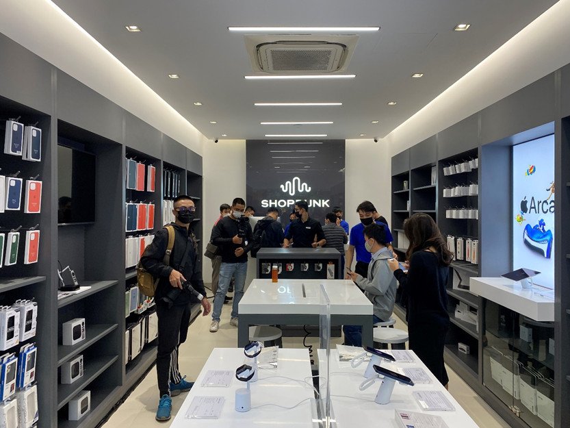 iPhone 13 chính hãng tại Việt Nam