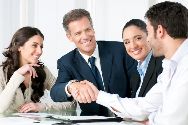 Katrina Mayer Là Ai? Khám Phá Cuộc Đời và Sự Nghiệp Đầy Cảm Hứng
