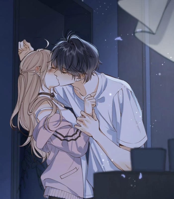 khoảnh khắc đôi anime hôn nhau