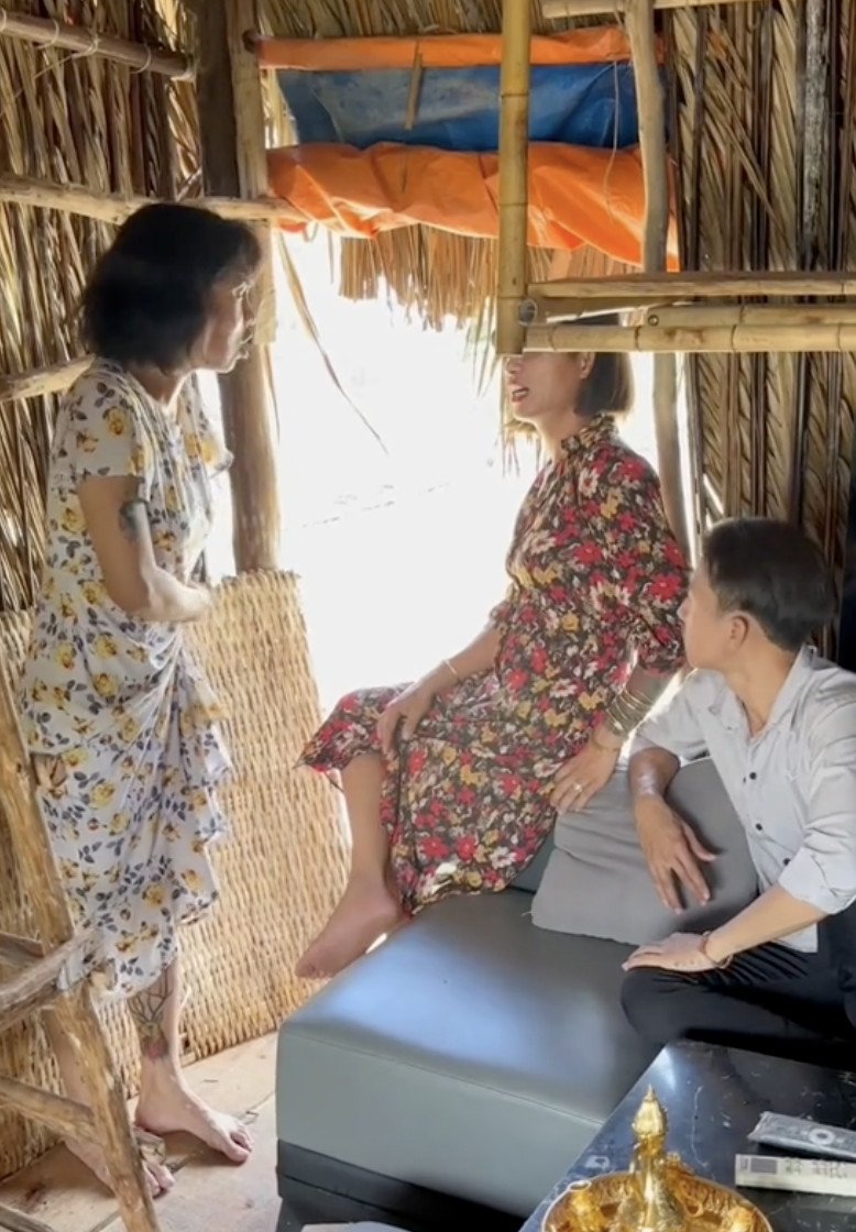 Không gian nội thất ấn tượng bên trong ngôi nhà của Thuý Liễu Tủn Cùi Bắp