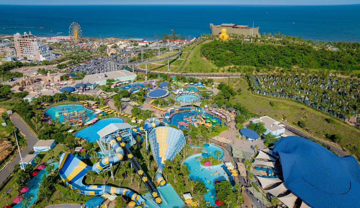 Khu đô thị sinh thái được quy hoạch bài bản với nhiều mảng xanh, tối ưu hóa không gian sống và giảm thiểu tác động đến môi trường tự nhiên.